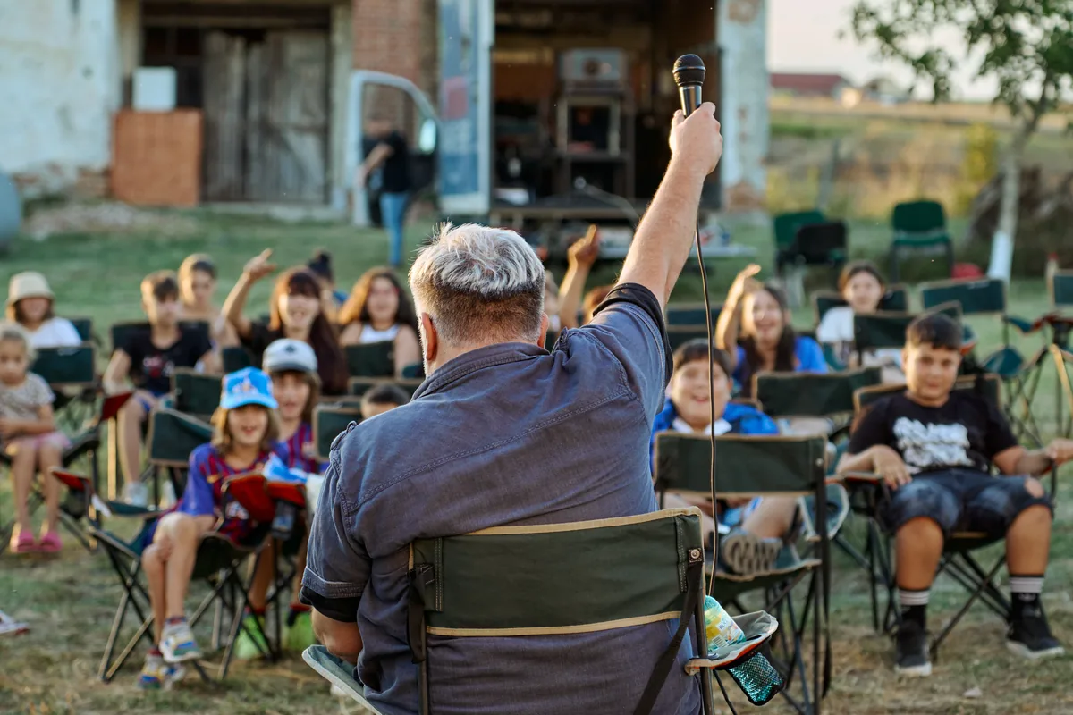 Film la Conac — public la ateliere